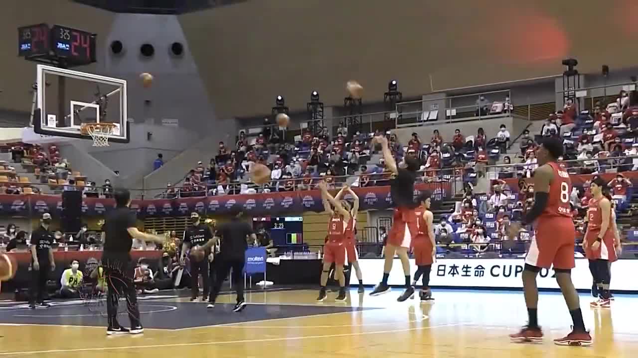 亚洲最强锋线组合！日本男篮热身赛87-59大胜比利时