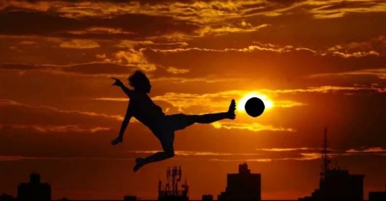 足球为什么能成为世界第一运动？