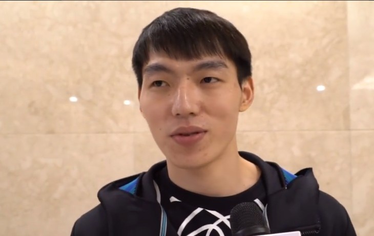 吴倩:我没想到会获得常规赛最有价值球员 但我很高兴