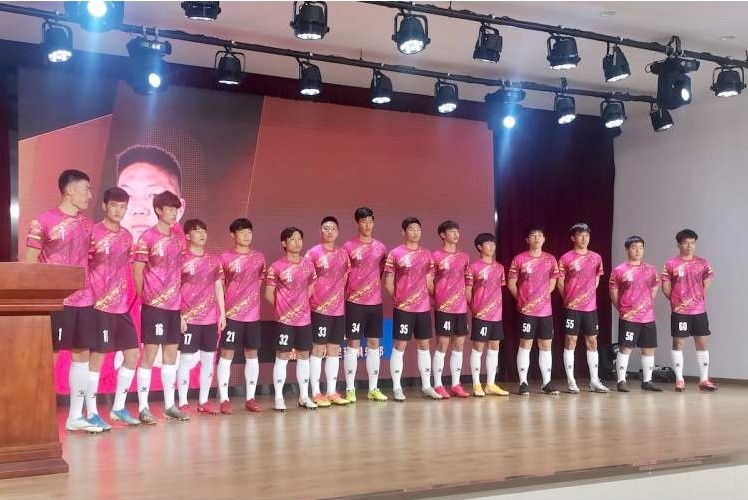 上海媒体:经过多年的青训 上海嘉定回龙一队招募了4名U16