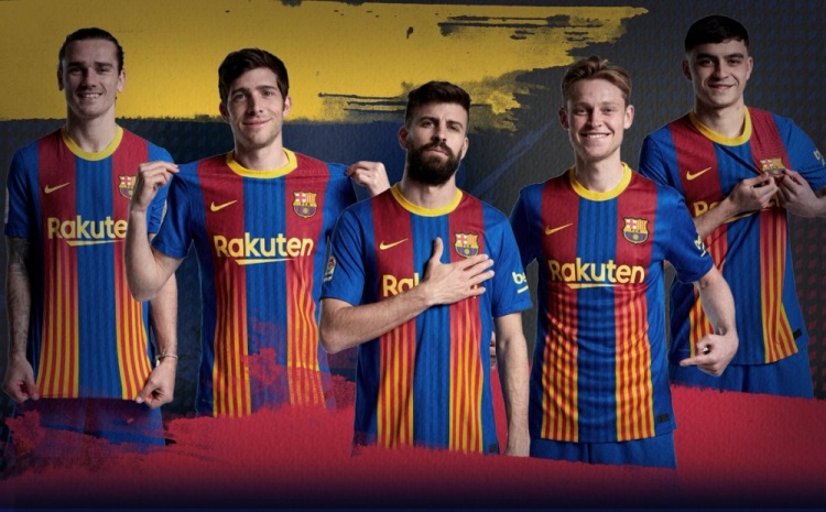 西甲联赛争夺冠军的关键战役！巴塞罗那赛马仍然穿着特殊的国家德比球衣