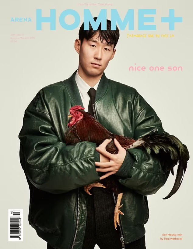 抱公鸡！孙星雨登上了时尚杂志的封面 成为继贝克汉姆之后的第一位封面人物