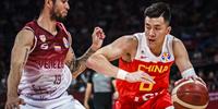 中国男篮后场竞争激烈 七个人抢四个位置 杜峰还是放弃鞍山保罗？
