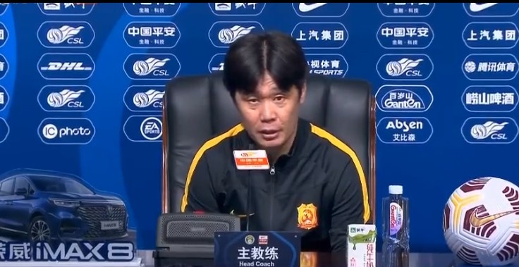 李:不要因为我的错误而责怪队员们 重要的是调整球员的心态