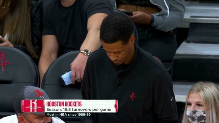 火箭赛季至今场均19.8次失误 1988-89赛季以后NBA球队最多