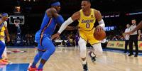 NBA常规赛湖人对战雷霆比赛分数介绍