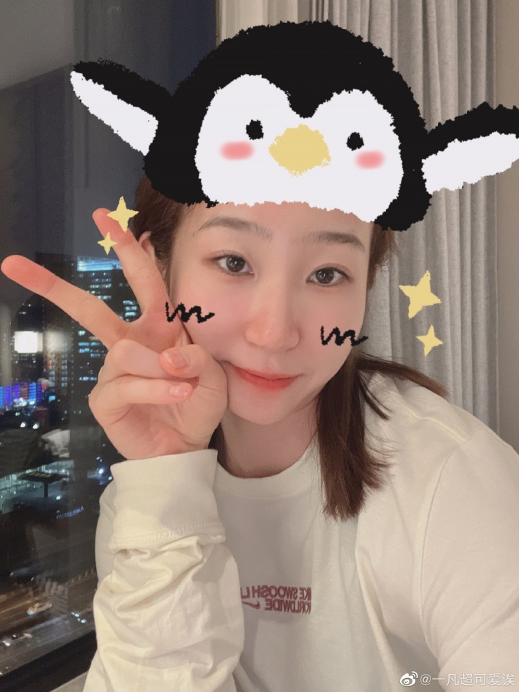 你好六一！女篮球员李一凡：愿你一直被爱 童心恣意勿忘初心