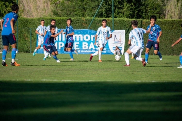 土伦杯-日本U19队2-3阿根廷U20获第六 曼联小将加纳乔传射建功