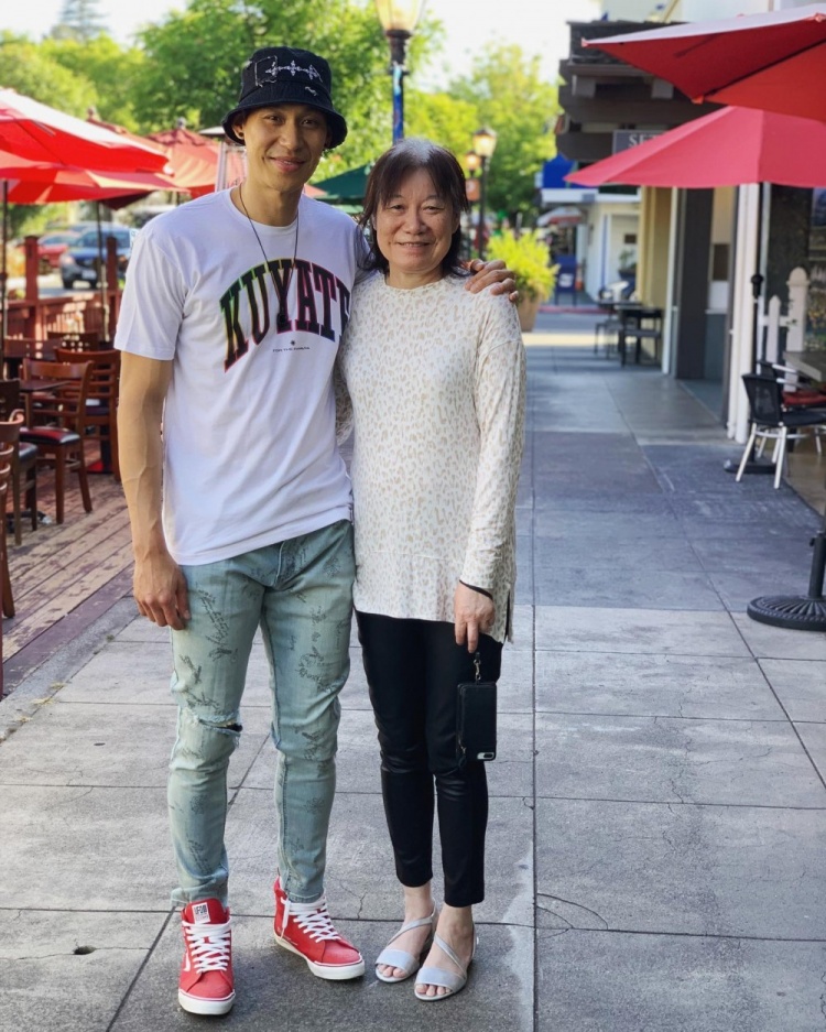 林书豪：最大遗憾是小时候没更听父母话 现在懂得向他们寻求建议