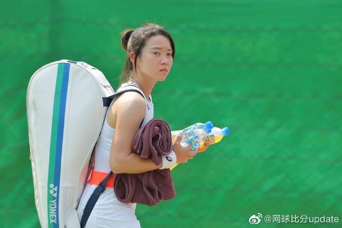 ITF W60埃文斯维尔站马烨欣一日双胜单双打晋级 猛女格拉奇亦逆转