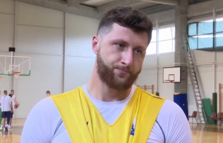 努尔基奇：我觉得FIBA应该向NBA靠拢 我本应该有更多罚球机会