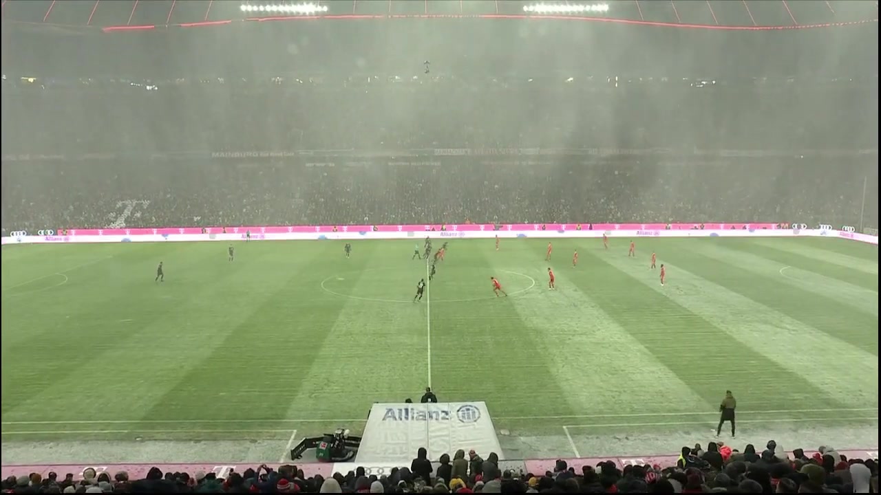 【集锦】德甲-穆西亚拉破门马内复出 拜仁3-0柏林联合重回榜首