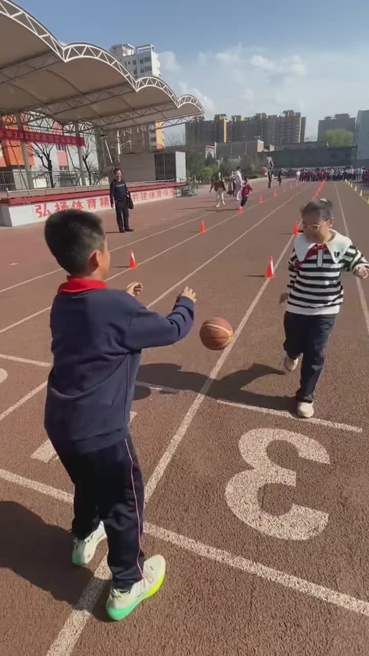 我已经看到他高中班赛下快攻嘎嘎乱杀的画面了