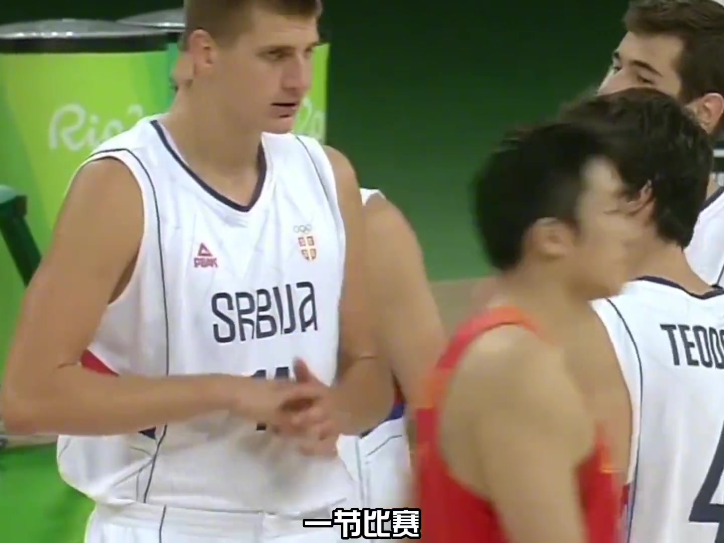 单节打崩中国队！一场比赛了解中国男篮和塞尔维亚差距有多大