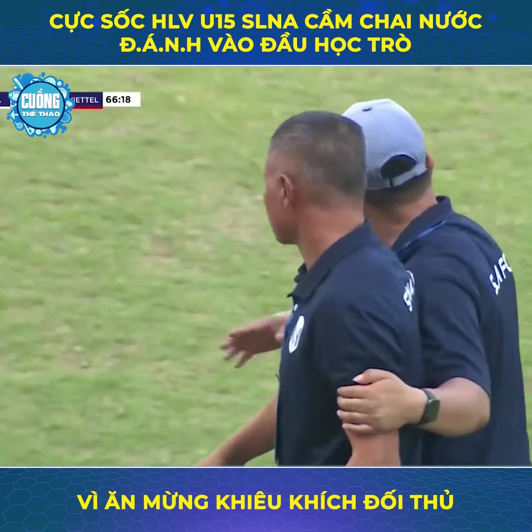 越南U15球员挑衅对方教练席，遭本队主帅水瓶暴击头部教训