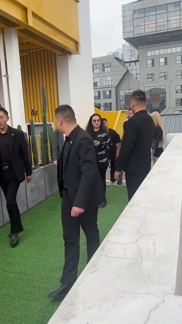 哪位球星来成都？有认识的人吗