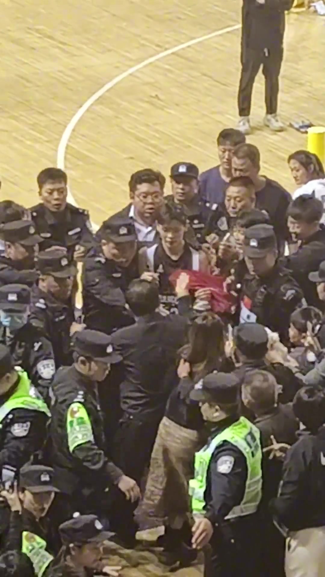 这人气也太