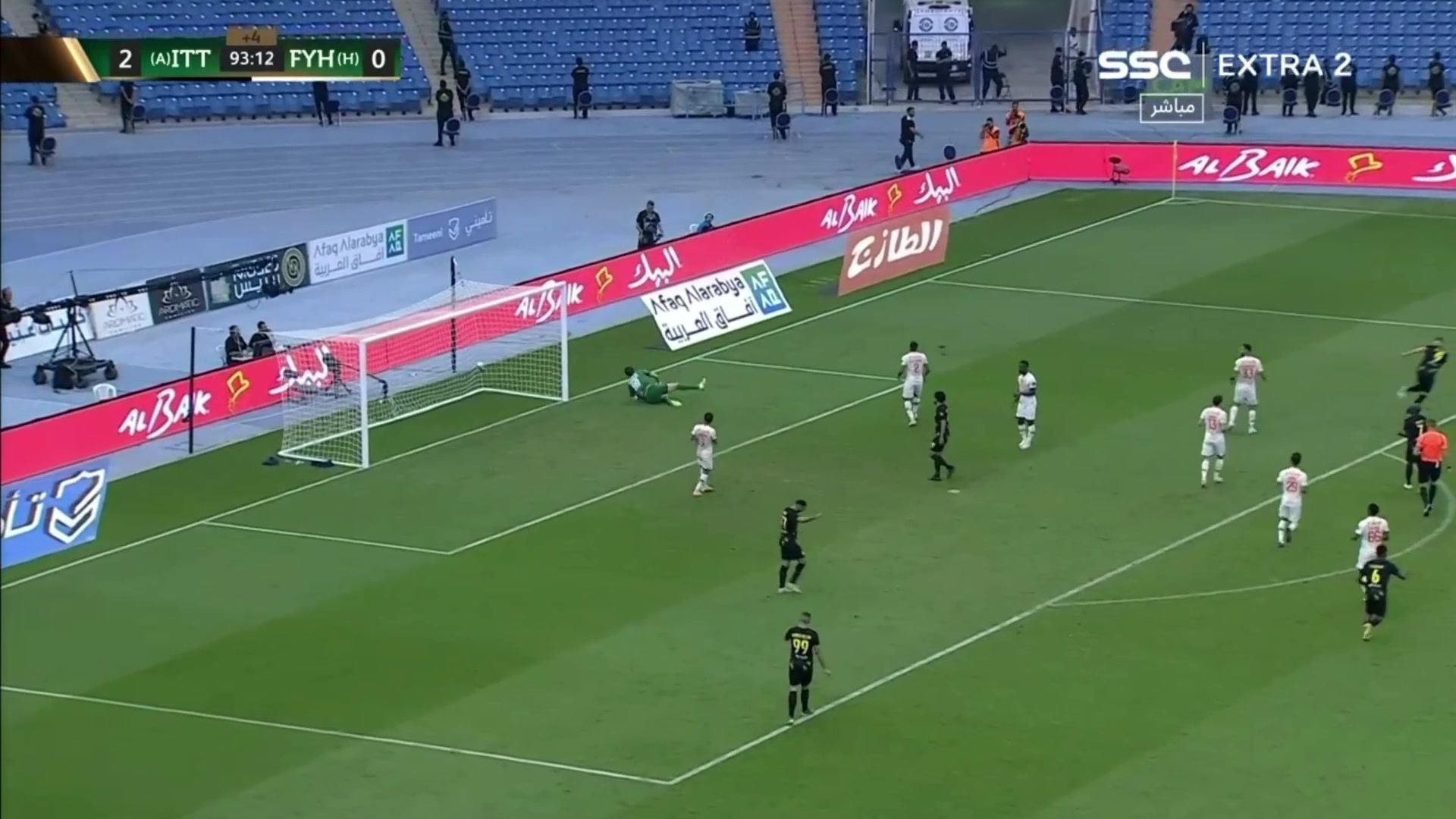 本泽马破门！禁区摆脱射门一气呵成，吉达联合3-0费哈！