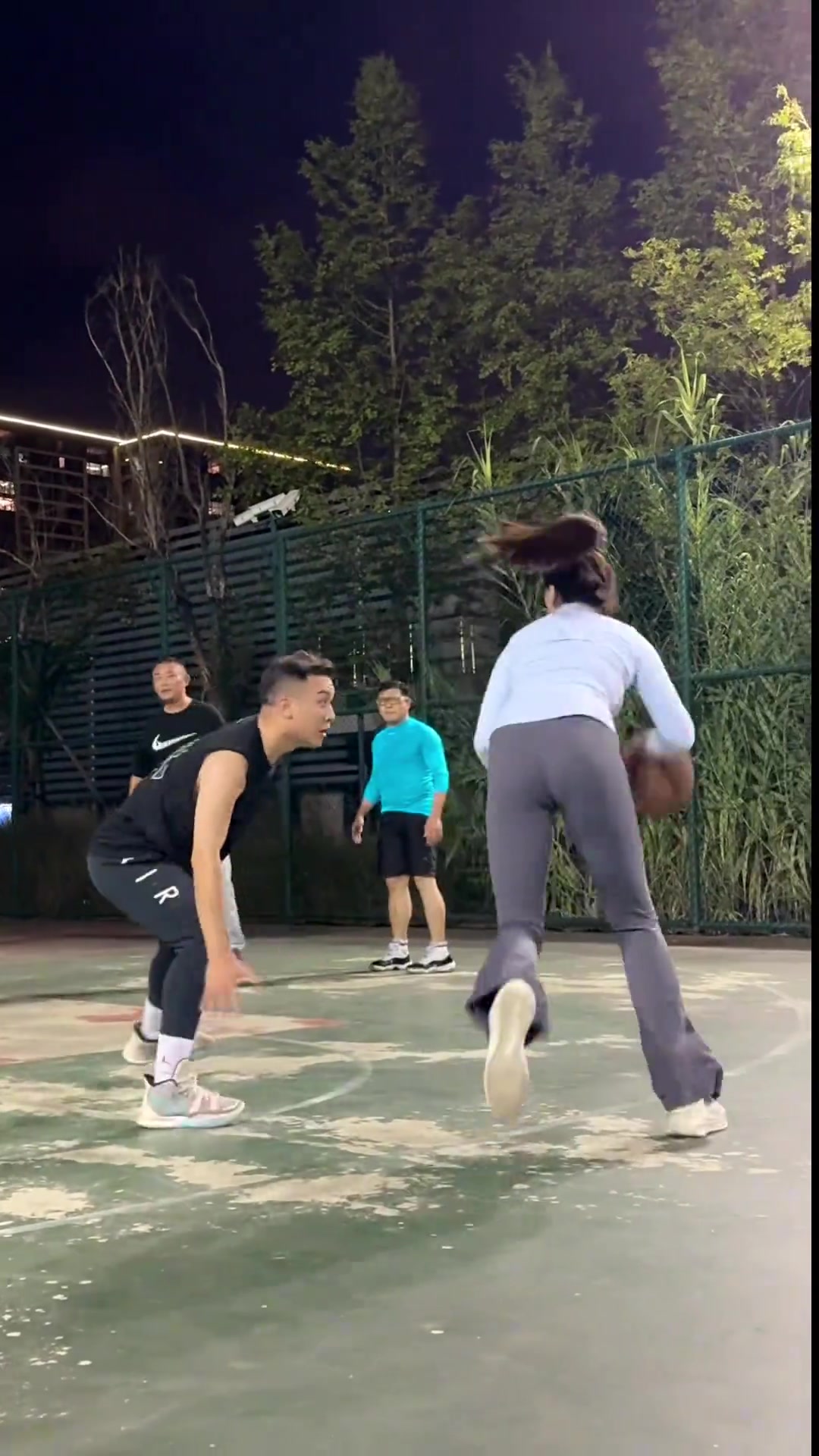 肘子姐的身材是真好啊