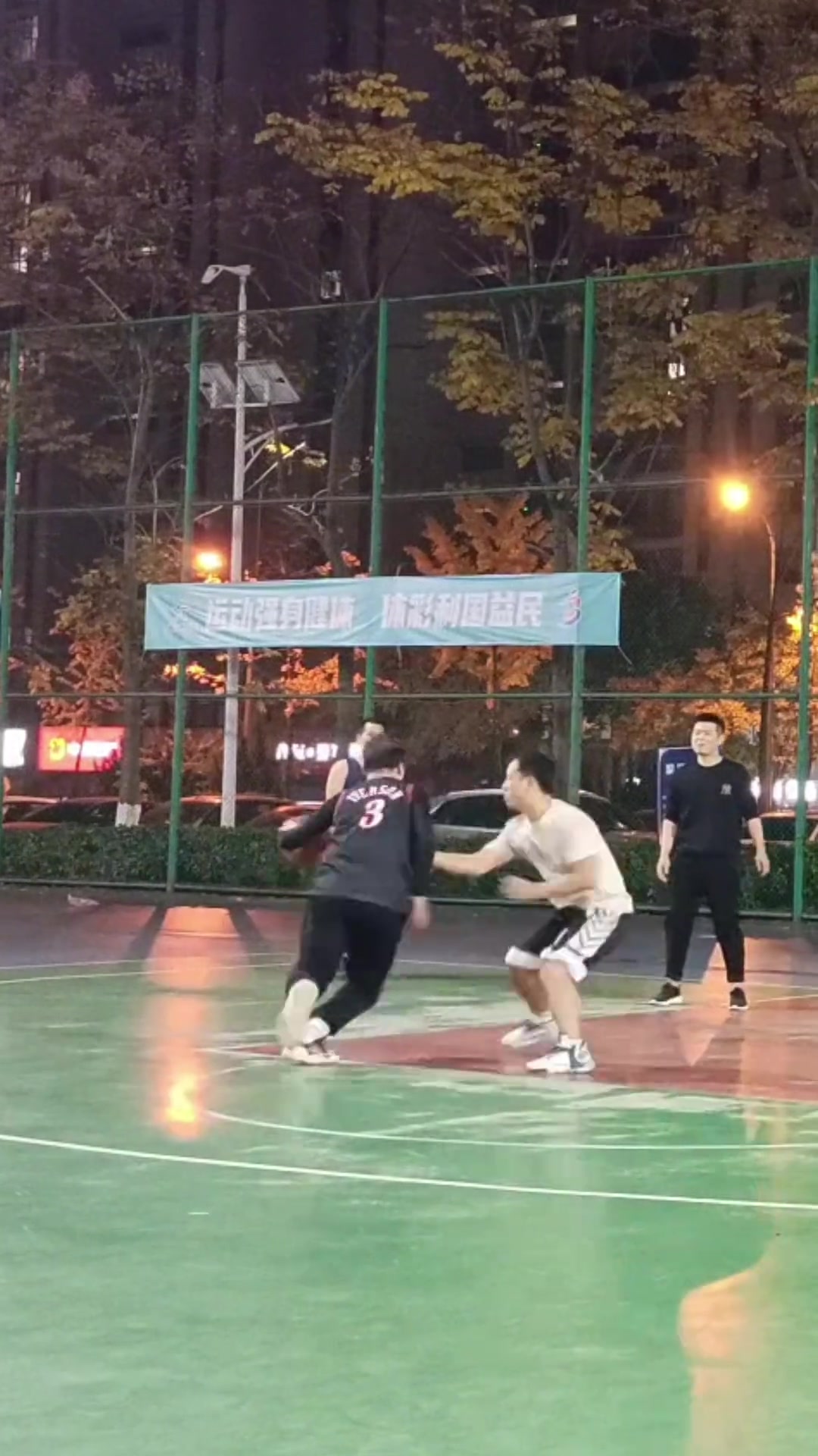一次进攻，全是经典动作，一看就是8090的打法