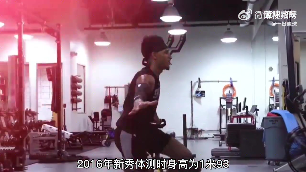 被湖人看上了！老鹰全明星德章泰-穆雷这静态天赋和防守属实可以