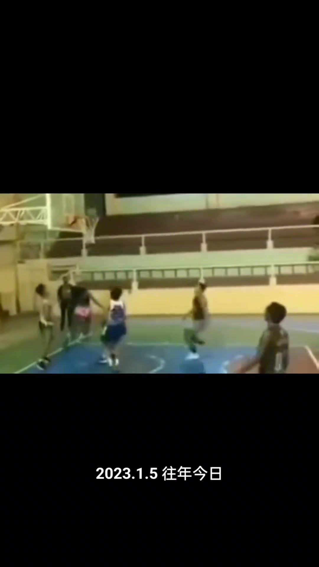 数一数这个上篮拉了几次杆