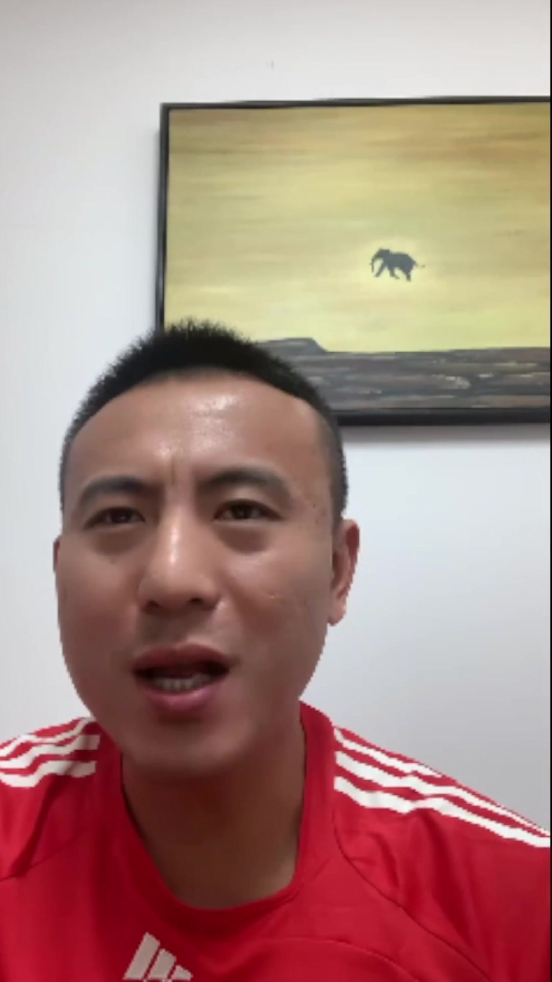 毛剑卿看国足vs黎巴嫩吐槽戴伟浚：速度太慢 像老太太！