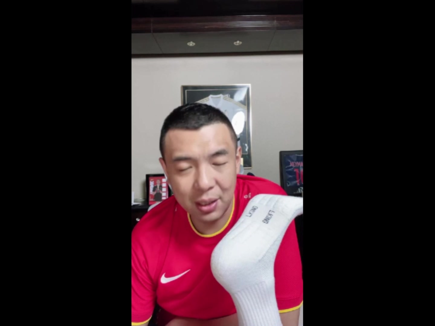 徐亮：现在喷武磊，未来5-8年大家都会怀念他