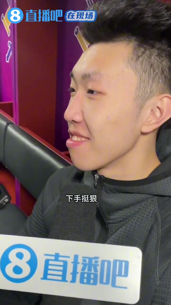 直播吧女记者菲菲记录北控VS广州：场上是对手，场下是兄弟
