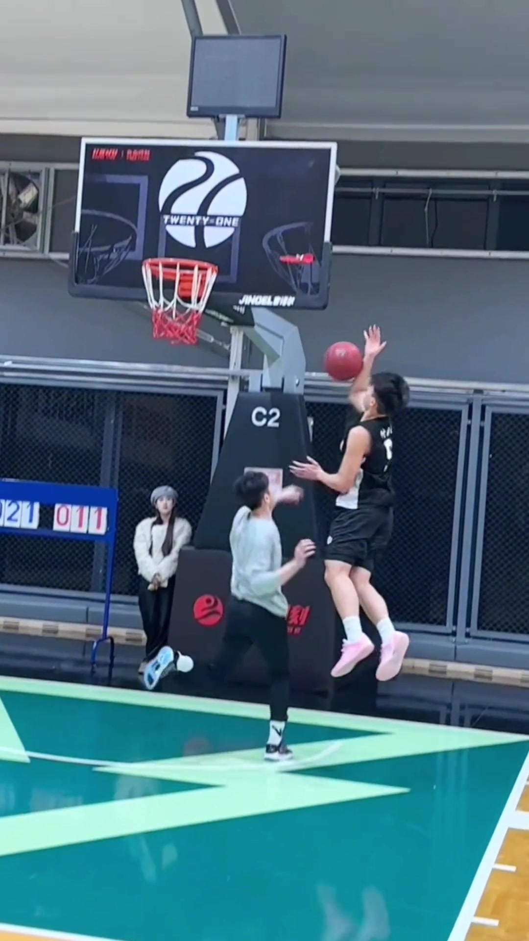 不懂就问，这招叫什么？