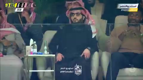 梅西替补登场！沙特娱乐部长伸出6个手指头，示意：6:0了