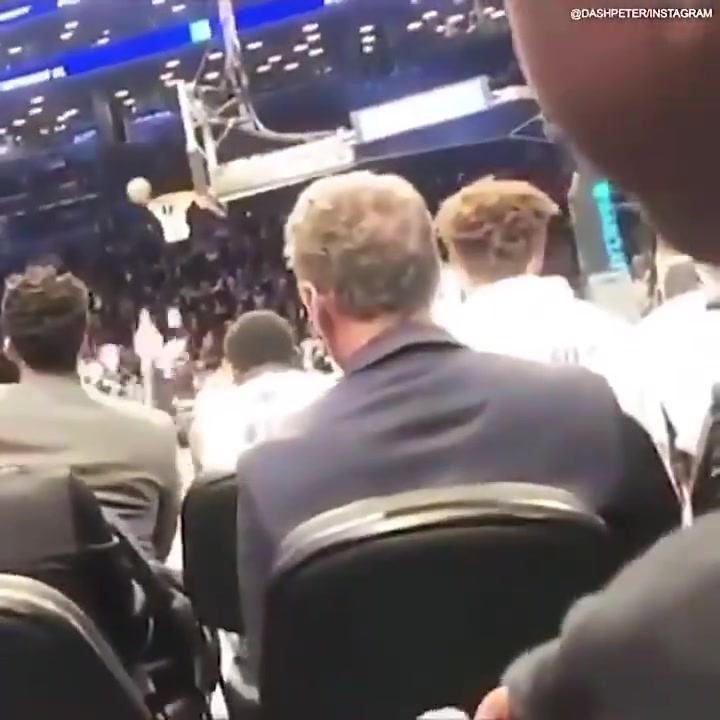 看一次笑一次 杜兰特回应小球迷 这笑容太治愈了！
