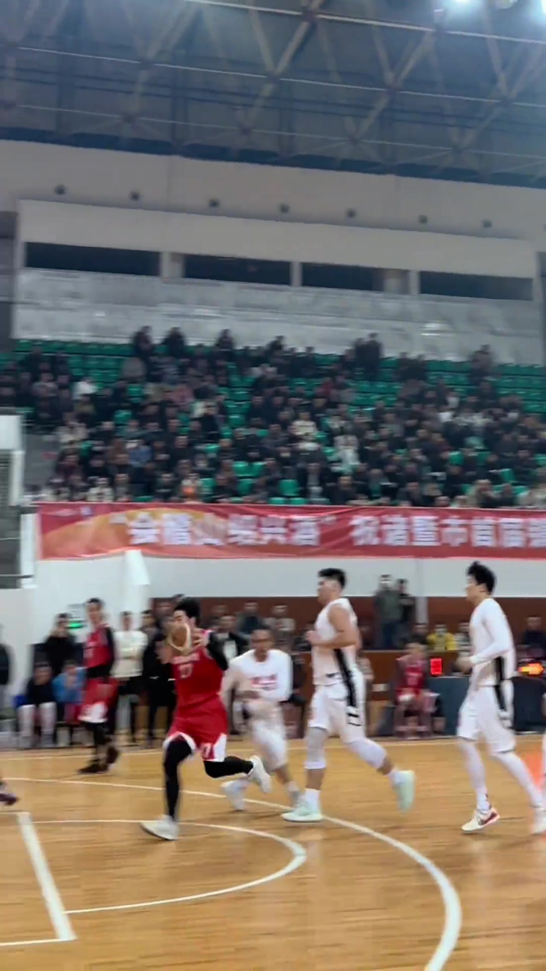 村霸教你如何上篮，这水平怎么样？