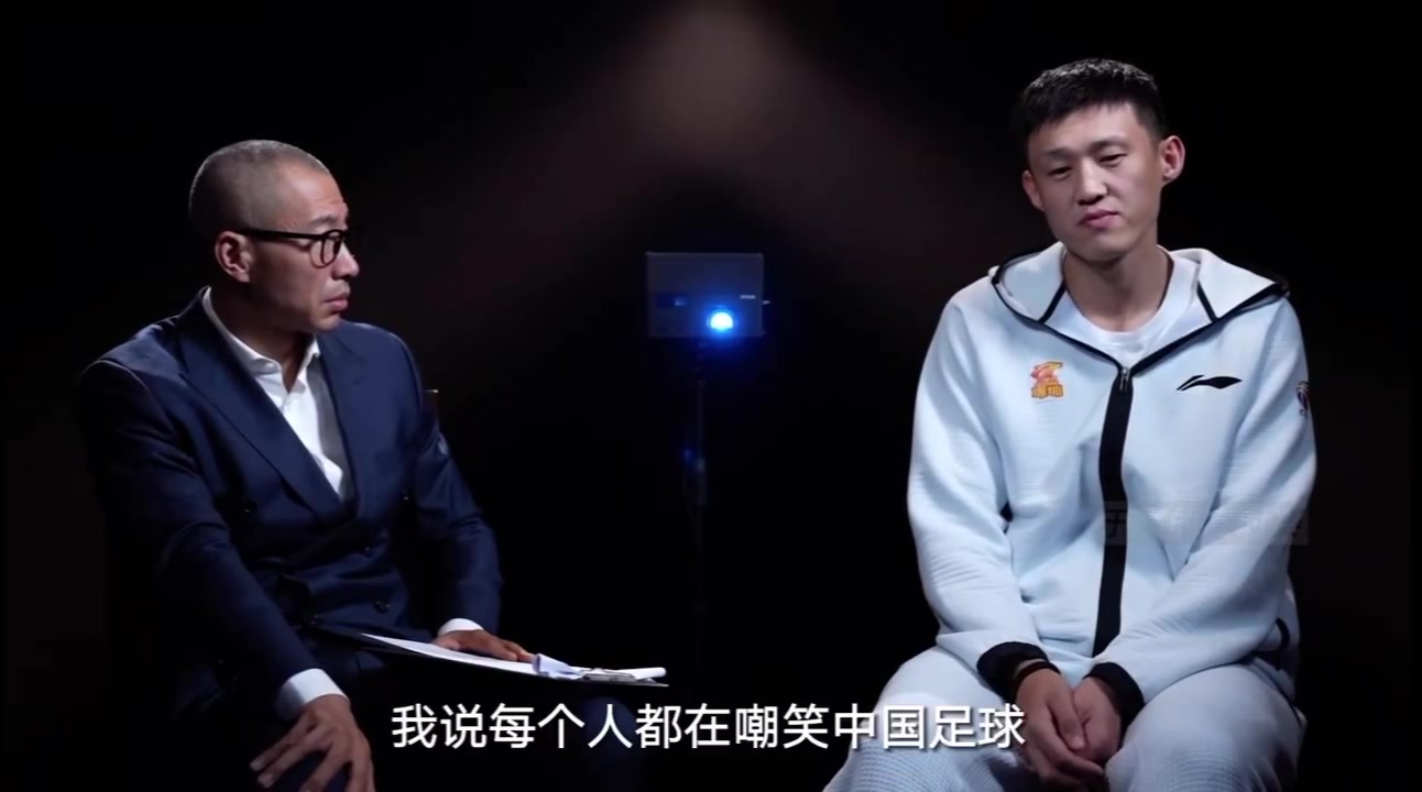 周鹏：中国男篮现在没有成绩，亚洲比赛也输，那和中国足球有啥区别？