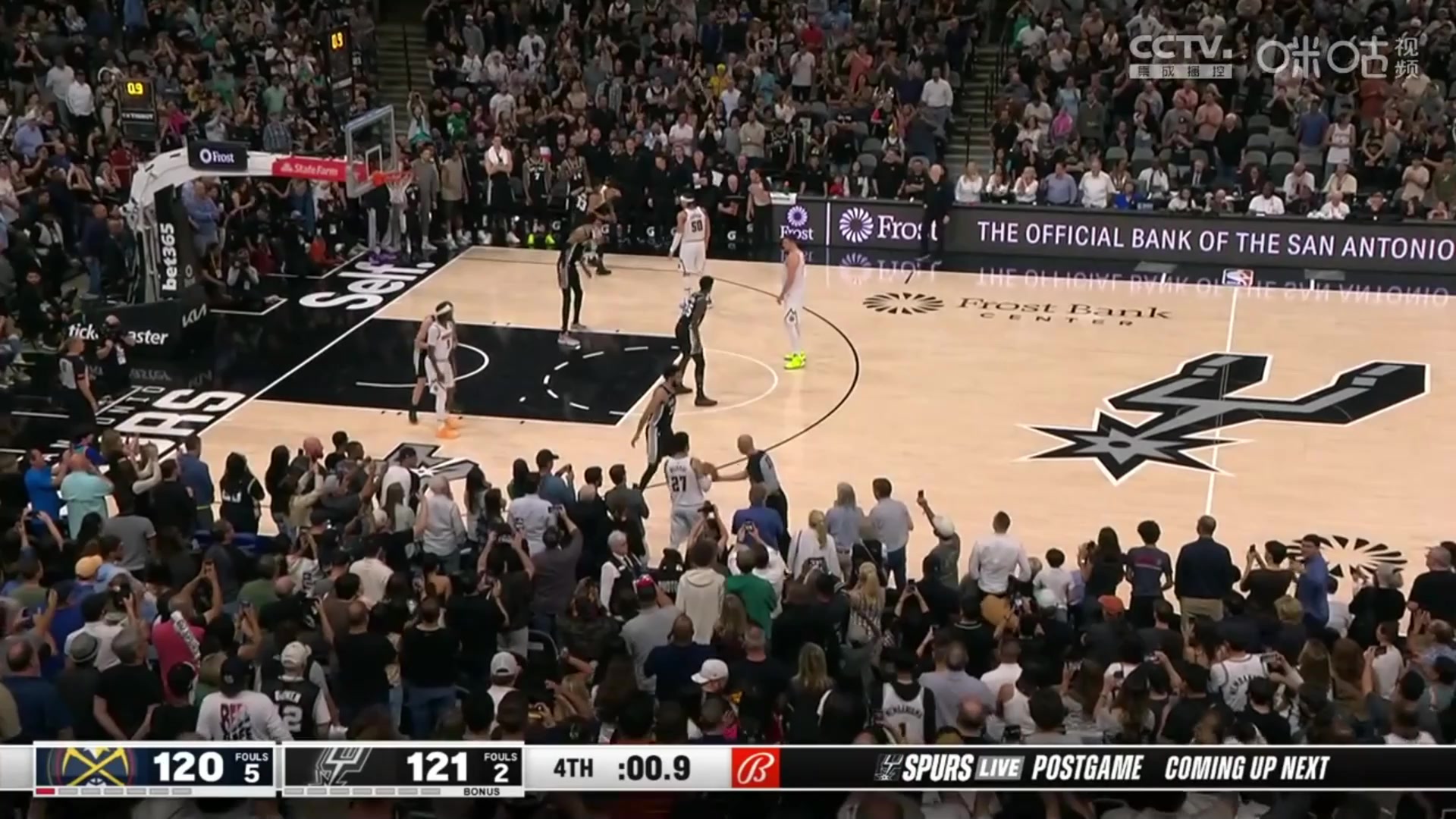 NBA冠军也破不了世界难题？掘金最后时刻发球五秒违例，直接葬送比赛！