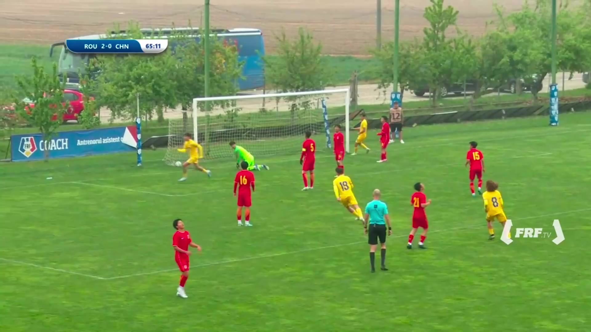 U16国足0-3落后罗马尼亚U16，防守走神对手包抄破门