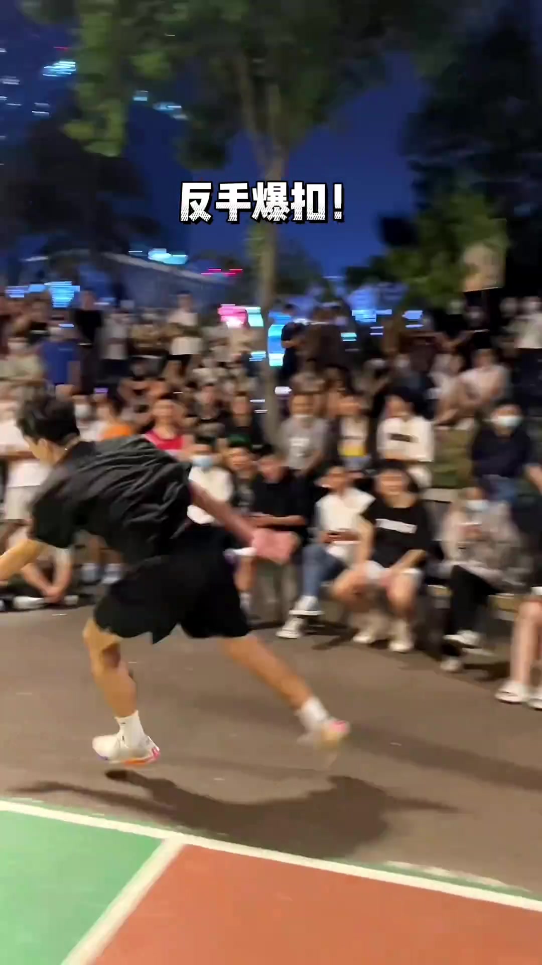 这也太秀了！打男生没赢过，打女生没输过