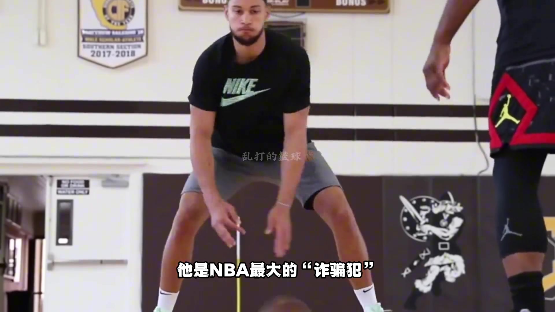 NBA最大“诈骗犯” 年薪3000多万的本·西蒙斯休赛期的一天过的也太潇洒了吧！