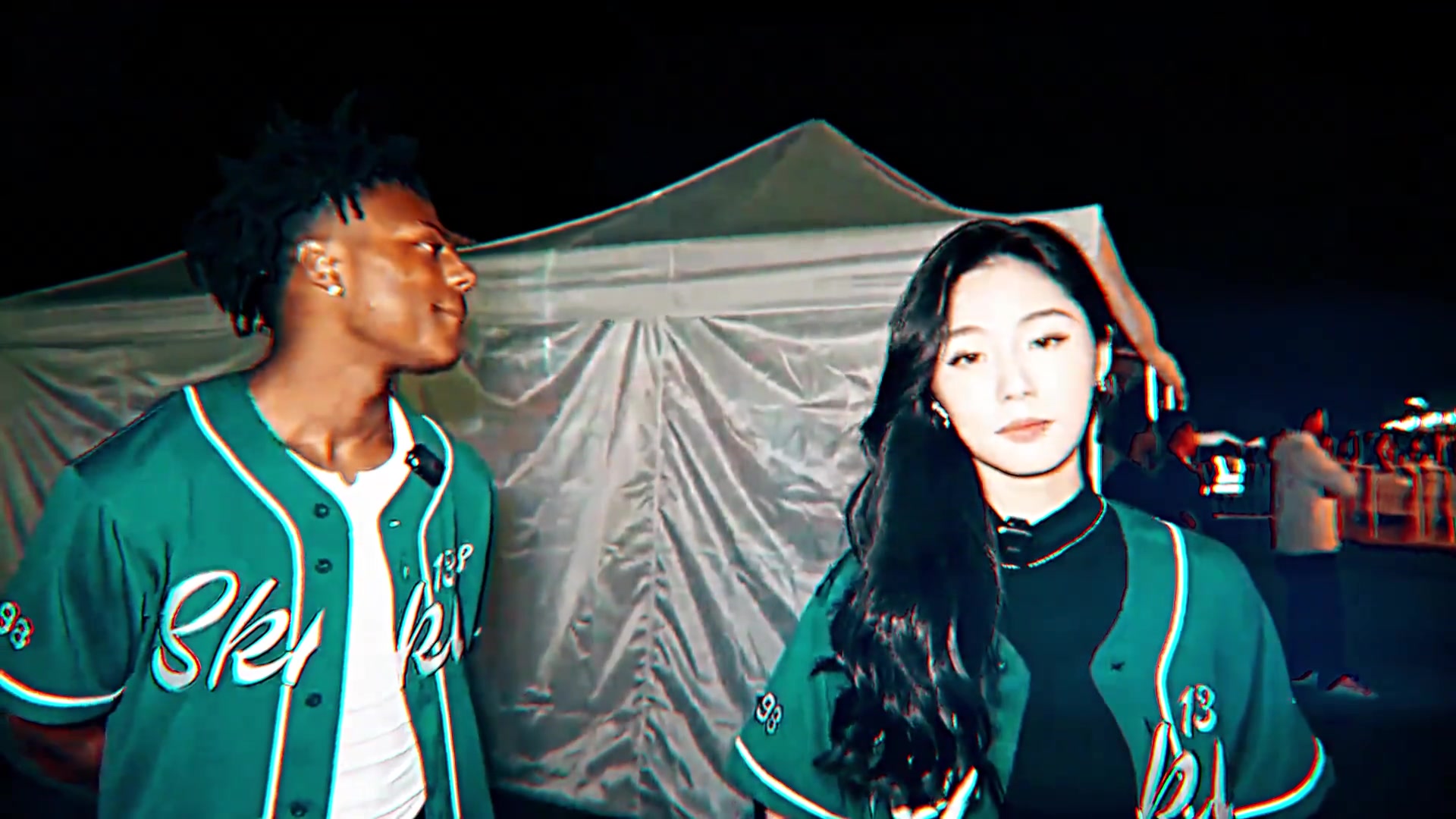 可恶啊☹️！甲亢哥调戏韩国美女