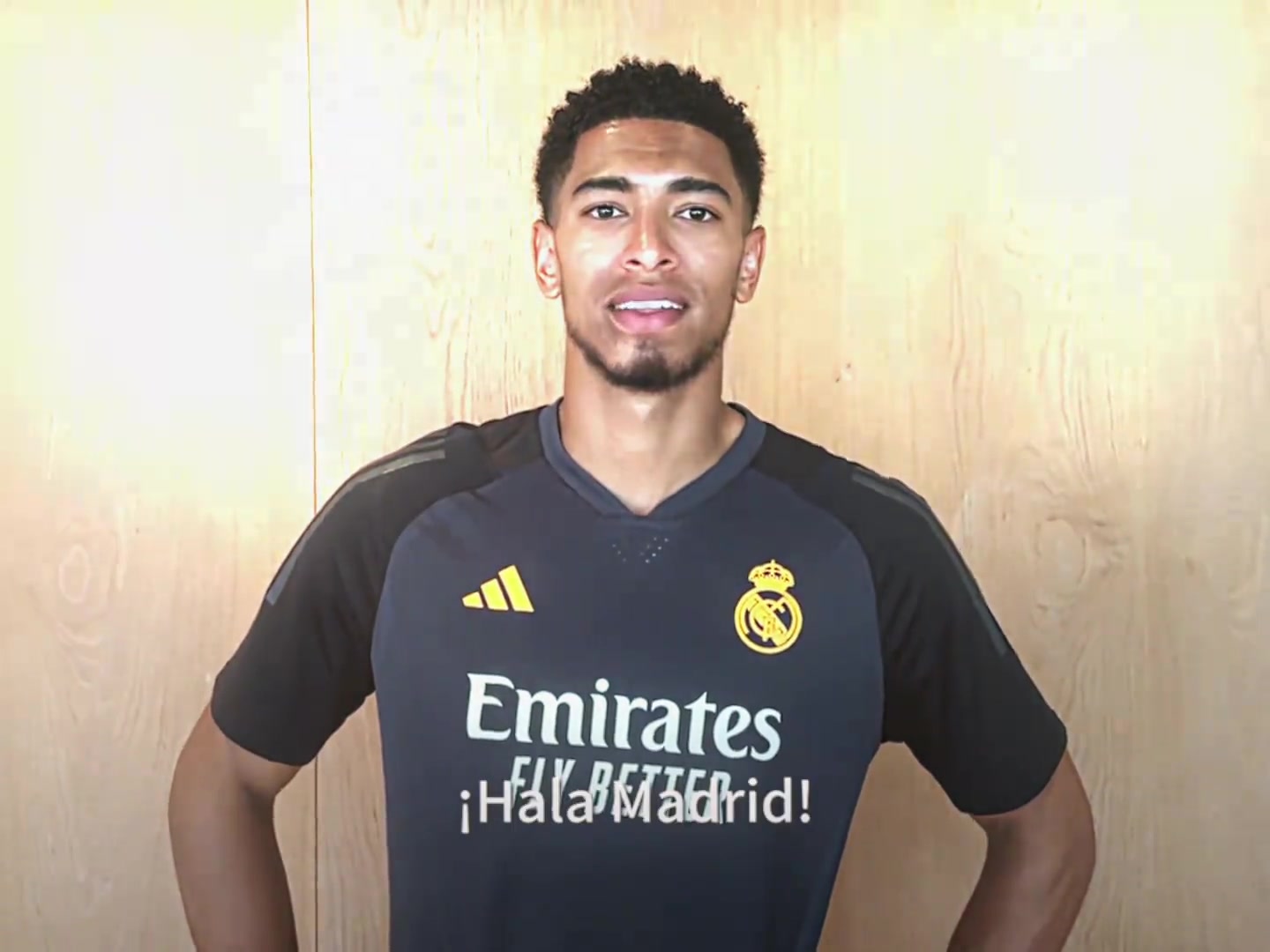 伦敦见 Hala Madrid