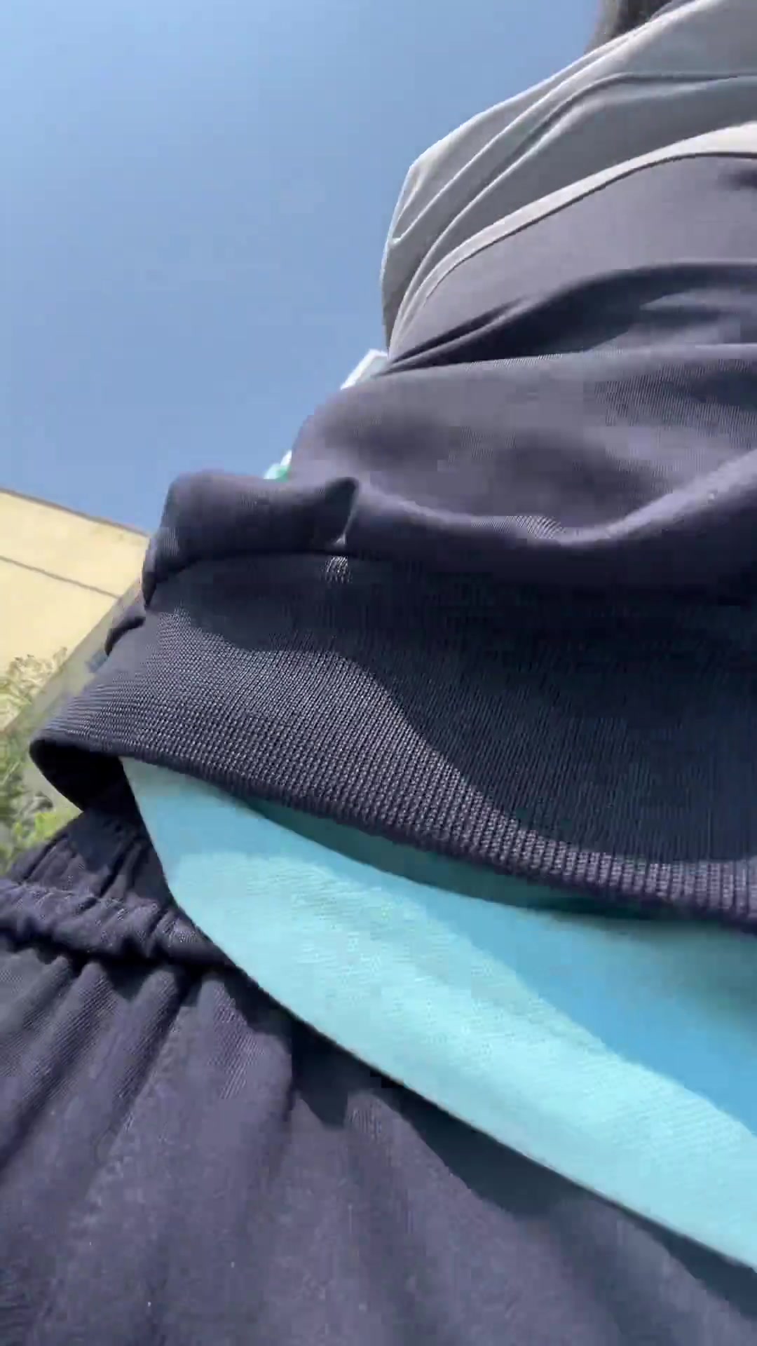 青春的样子真是明媚的让人移不开眼。