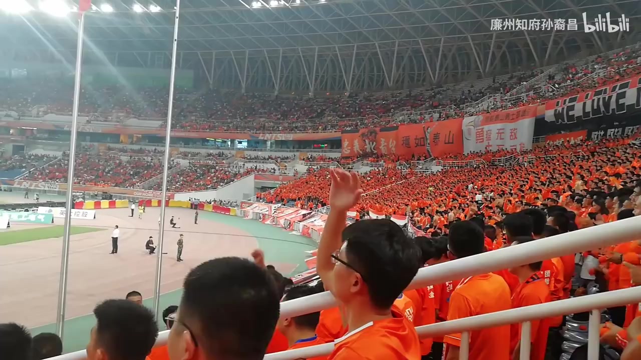 再听一遍泰山队的九声汽笛,真的太震撼了!