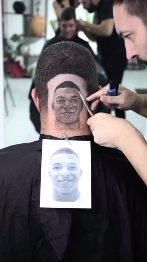 呃