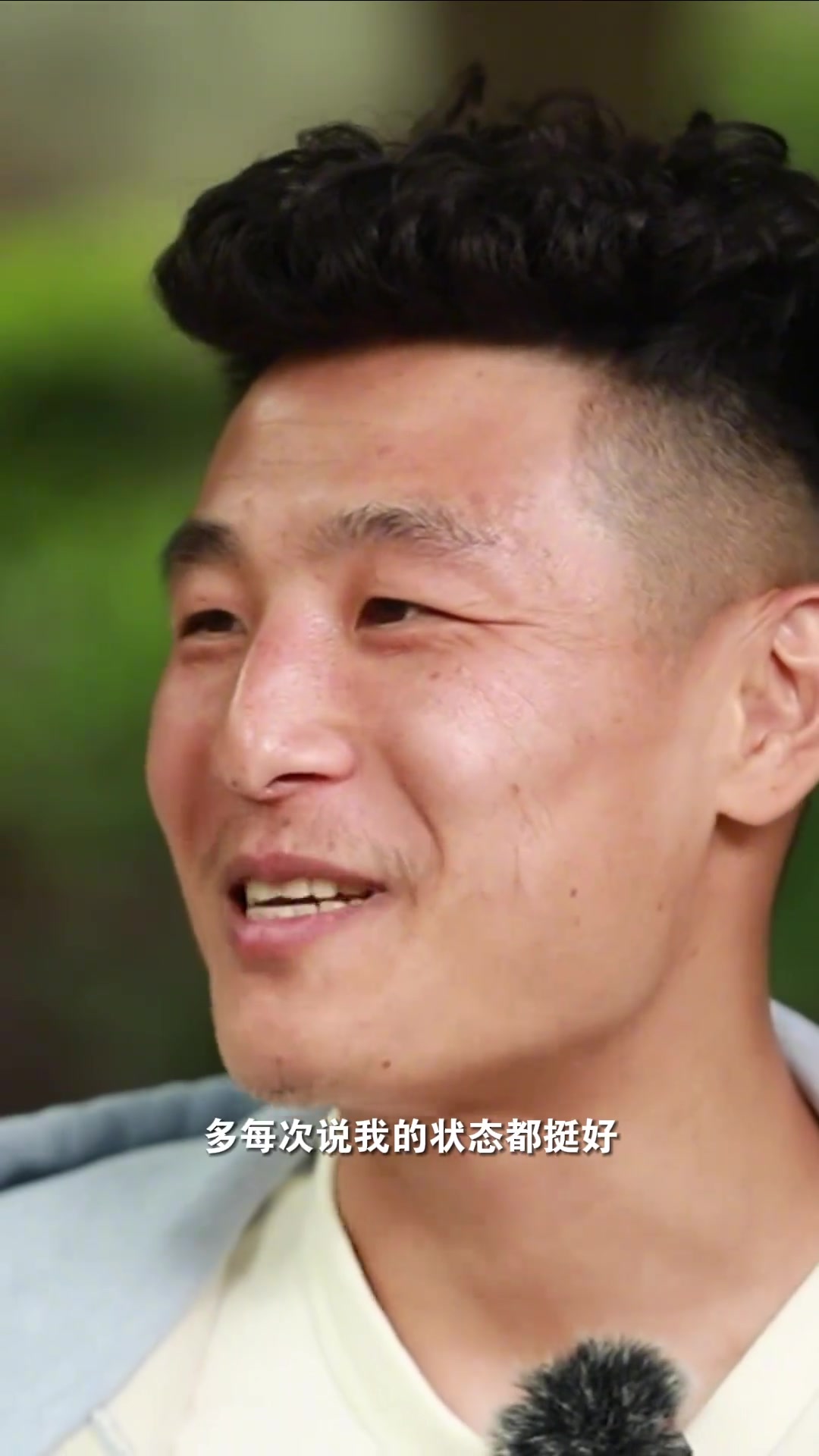 继续为国足贡献力量，33岁的武磊说感觉还能再踢五年。