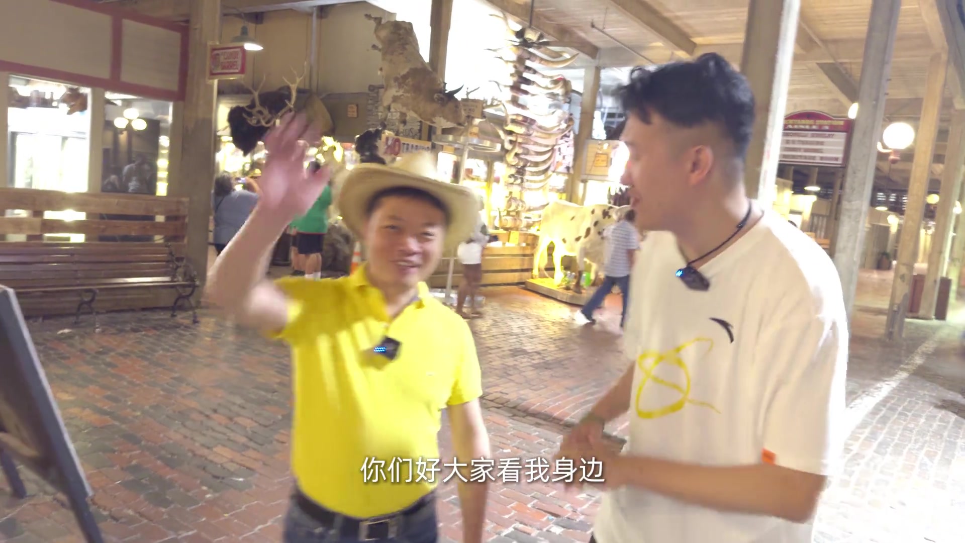吧友里有小鹏车主吗？何小鹏&袁方明日将一同前去观战总决赛G4
