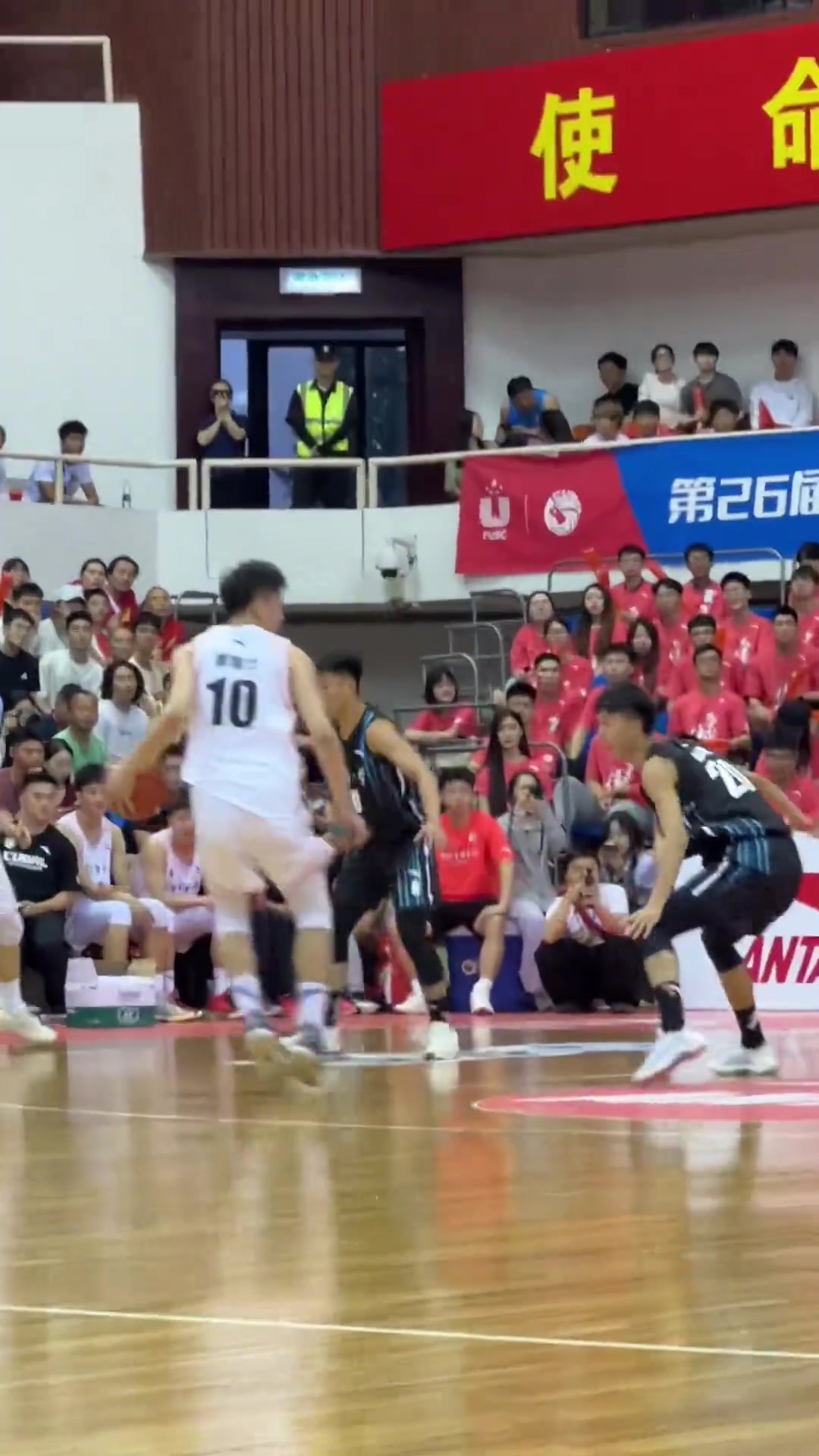 锁定CBA选秀状元？ 姚都来看北体谢智杰的比赛