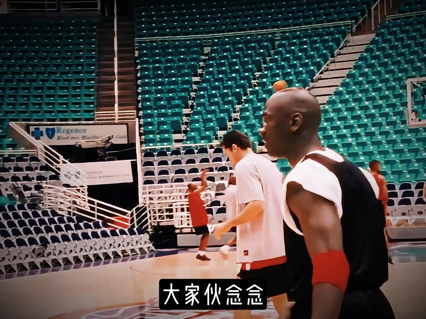 杨毅：FMVP永远是最耀眼的明珠 是最出色的运动员