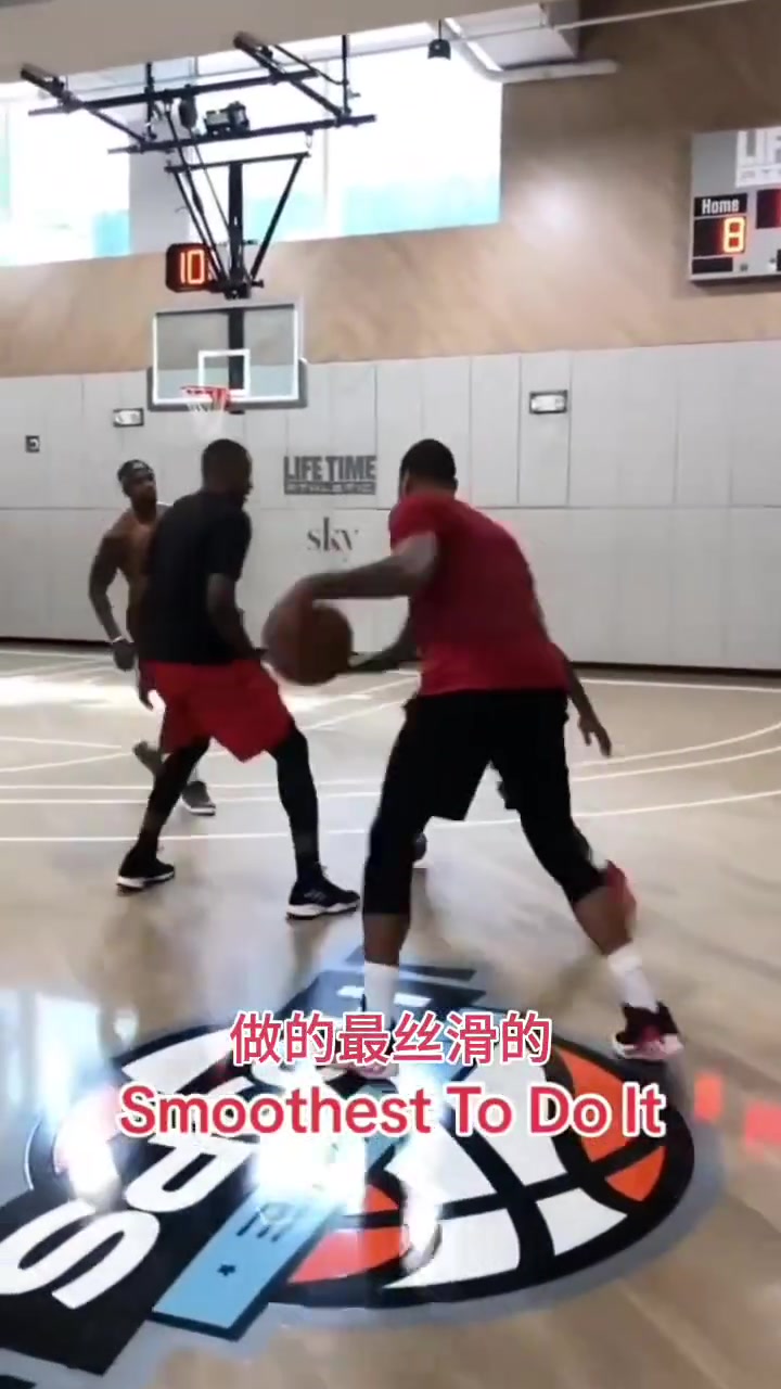 丝滑瓜哥！联盟里还有人像甜瓜一样打球吗？