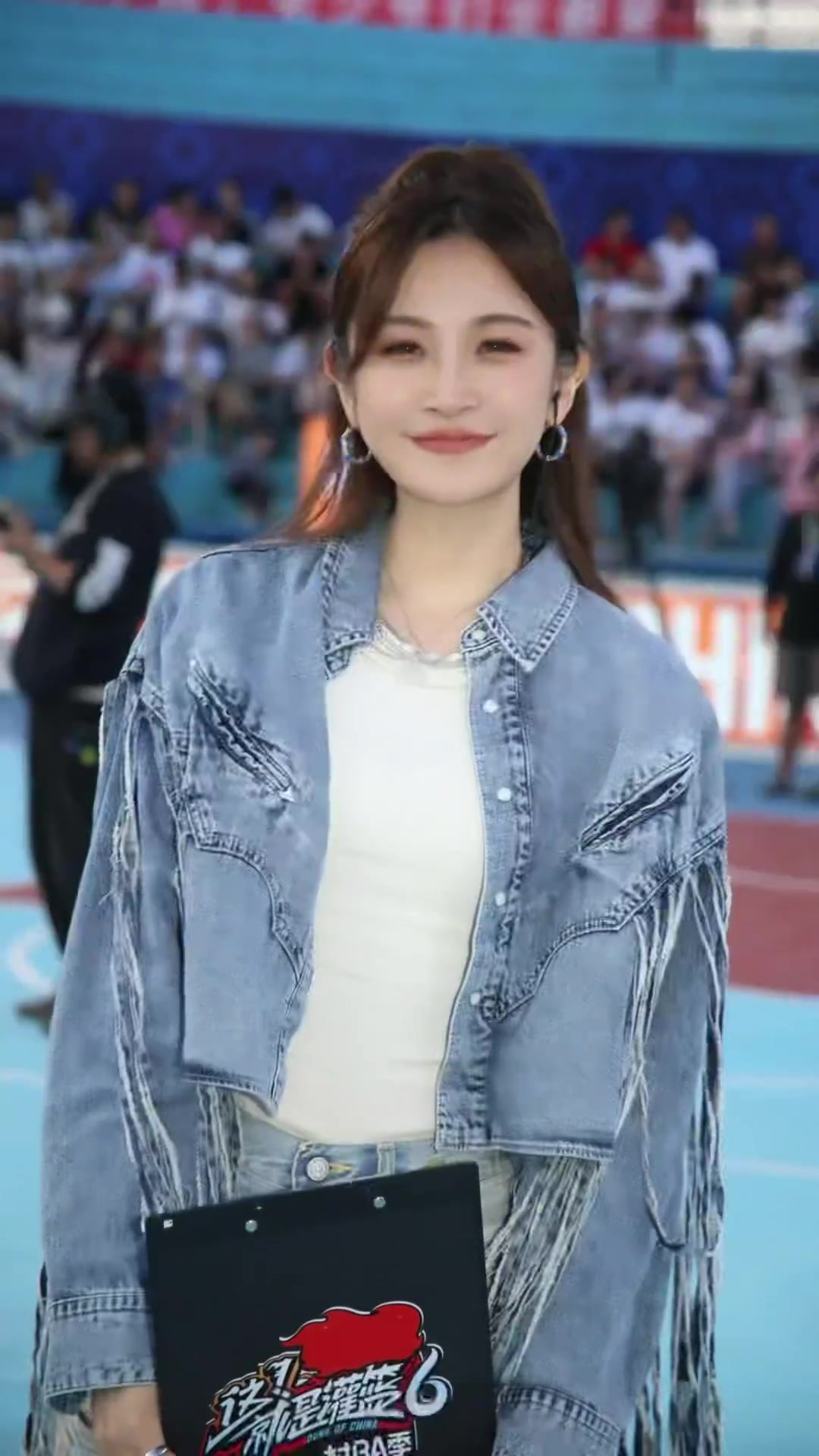 美女演员主持人汪聪晒照：流水的球员，铁打的我… 这就是灌篮6 我又来啦！