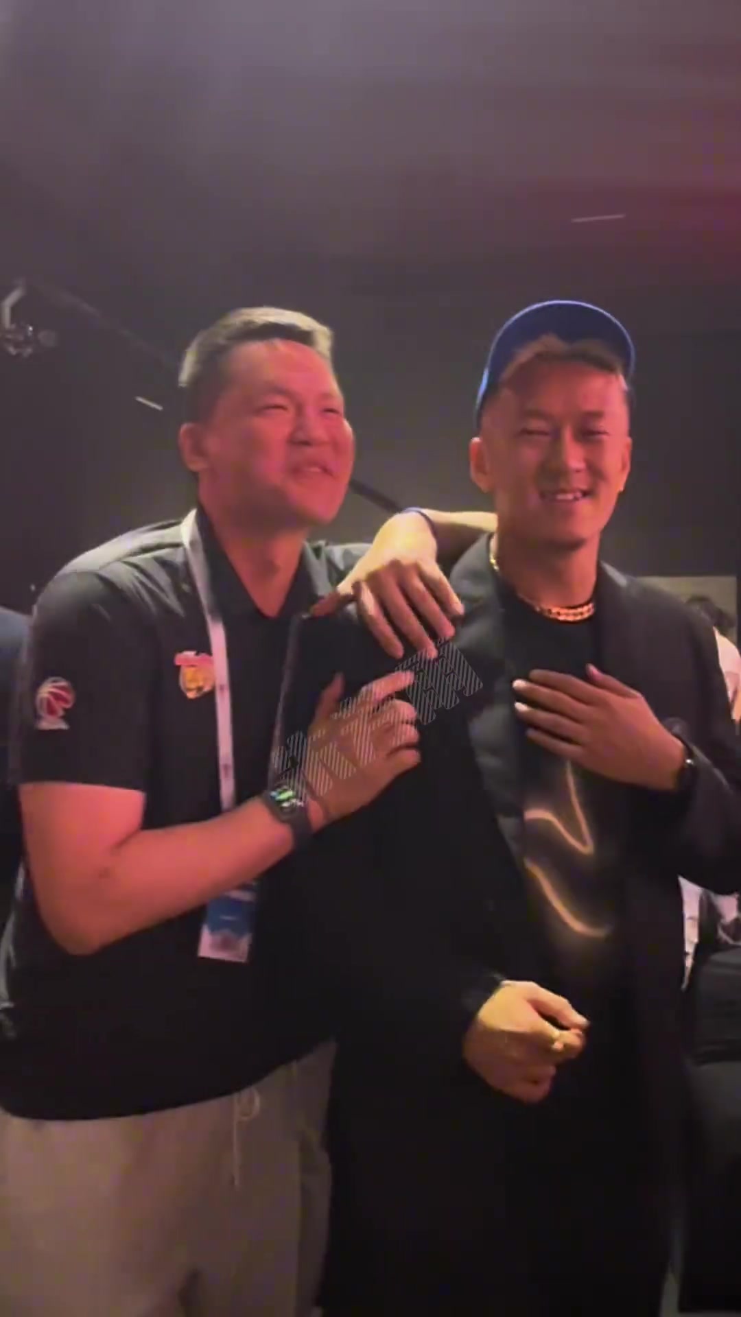 朱芳雨：唉，杨队被截胡了，只能当对手了，加油！杨政：我争取打宏远时上场~